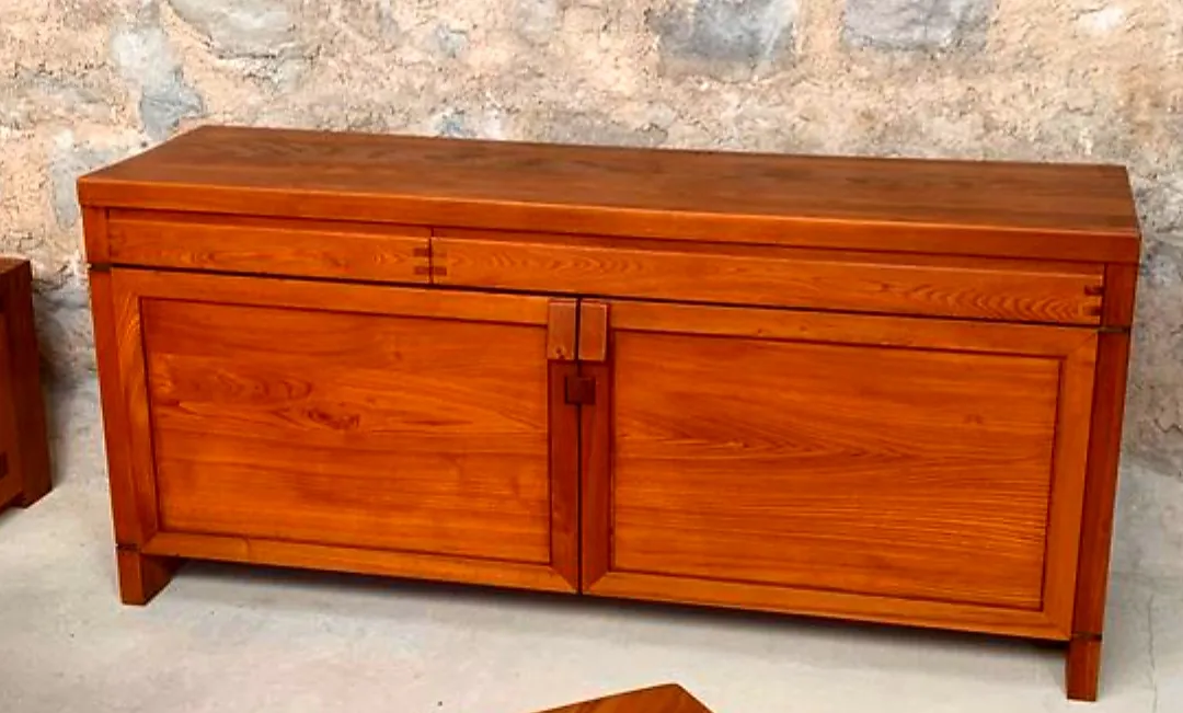 Meuble scandinave à vendre chez un antiquaire près de Lyon